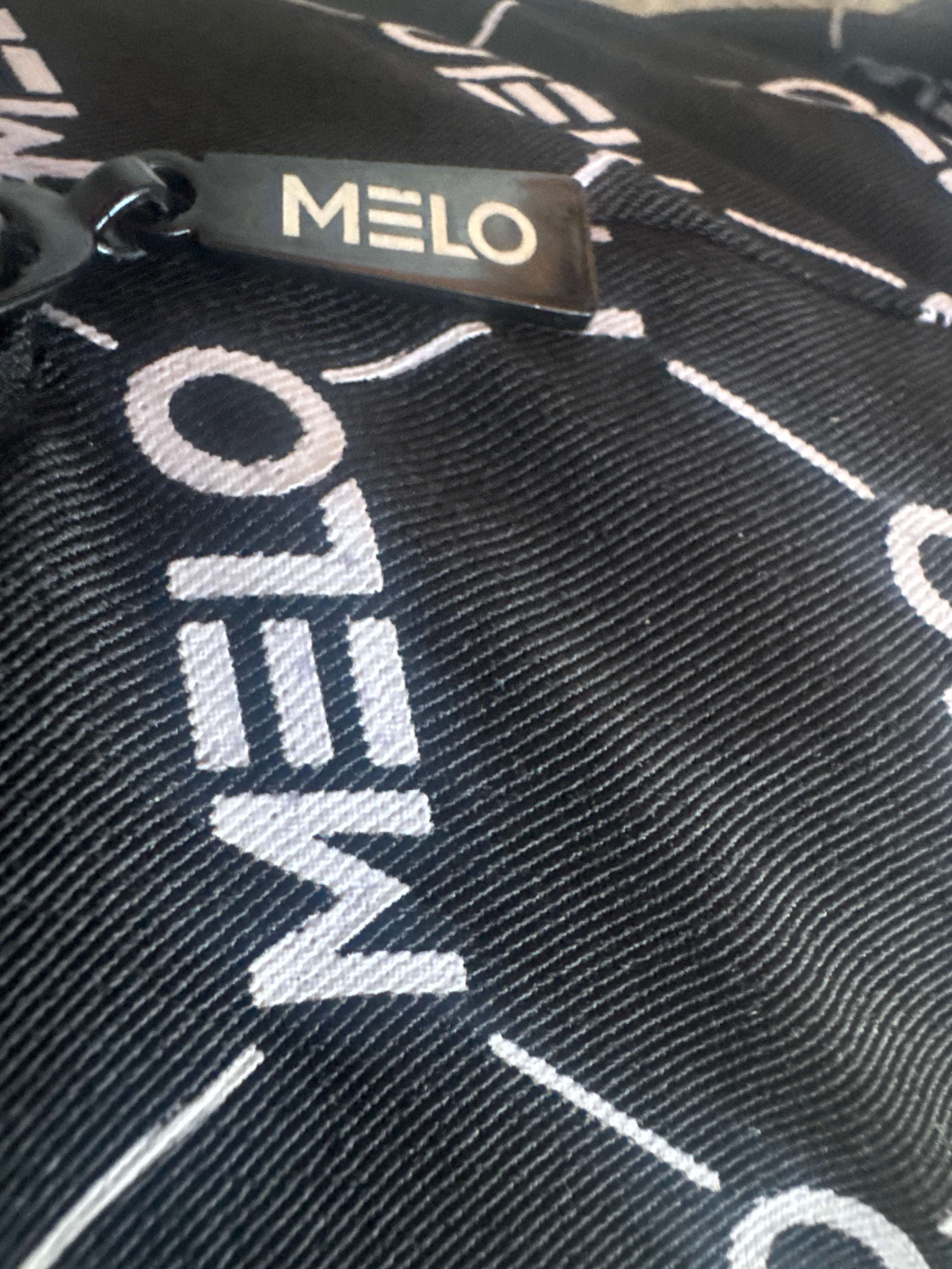 MELO Hex Perfomance Shorts